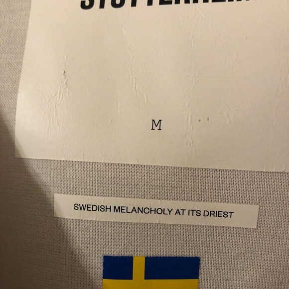 Stutterheim Moseback Raincoat Burgundy - Picture 2 of 5